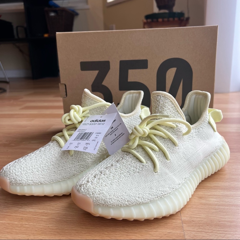 Authentic Adidas Yeezy Boost 350 V2 Butter in Men’s Size US 6/Women’s US 7.5